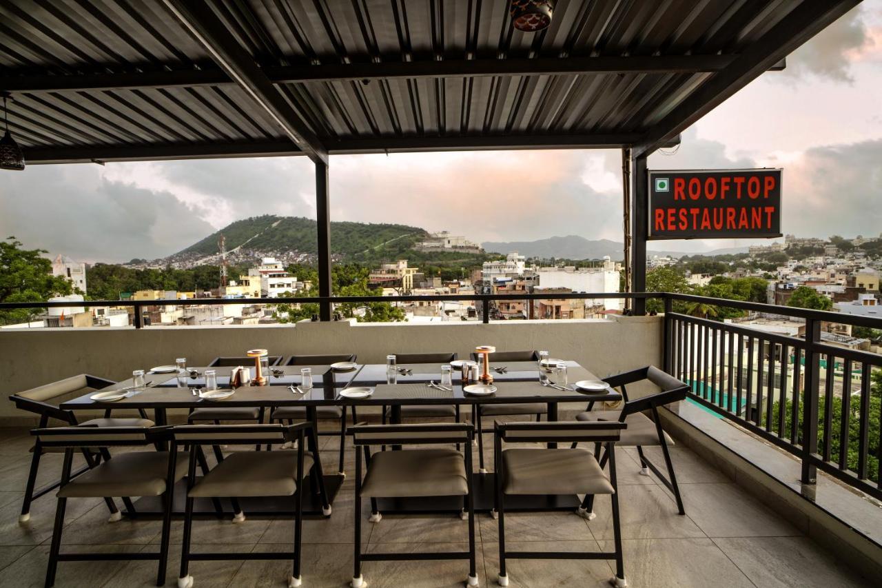 The Mangal View Residency - A Luxury Boutique Business Hotel Udaipur Exteriör bild