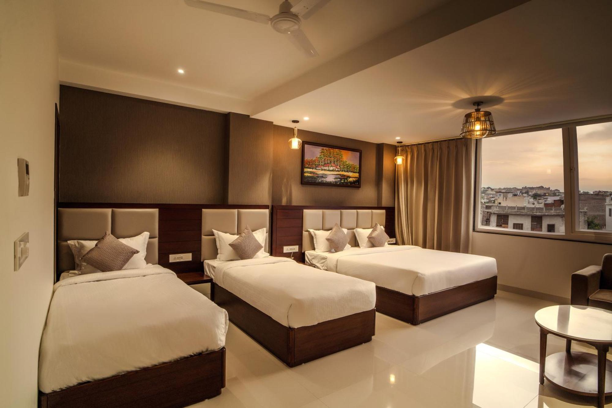 The Mangal View Residency - A Luxury Boutique Business Hotel Udaipur Exteriör bild
